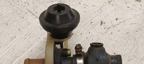 Audi 100 S4 C4 Coolant heater control valve 4A0819809