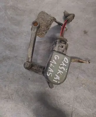 Nissan Qashqai+2 Rear air suspension level height sensor 5387289900