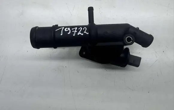 Volkswagen Golf V Engine coolant pipe/hose 03L121132 PA66GF30