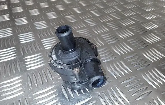 Nissan Qashqai Electric auxiliary coolant/water pump 6t61gf40
