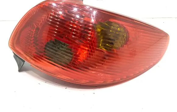 Rear/tail lights