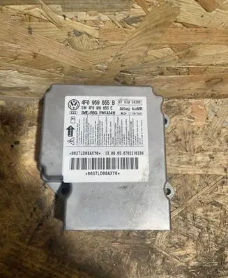 Audi A6 S6 C6 4F Airbag control unit/module 4F0959655B 4F0910655E 07H29S0260