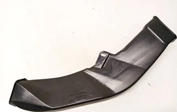 Audi A6 S6 C5 4B Cabin air duct channel 4B0857075