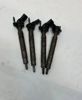 Opel Insignia A Fuel injectors set 55565209 0445117 B445150448