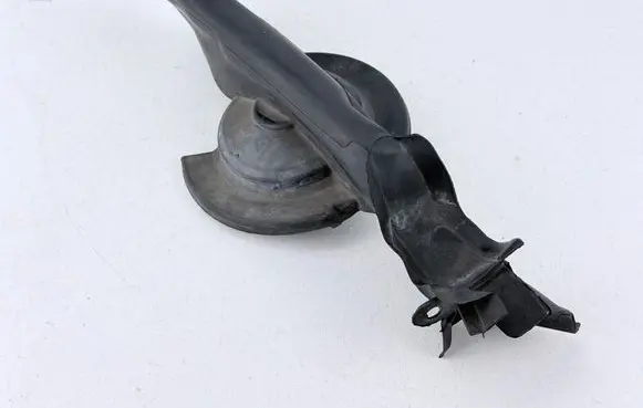 BMW 1 F20 F21 Engine compartment rubber 7307864