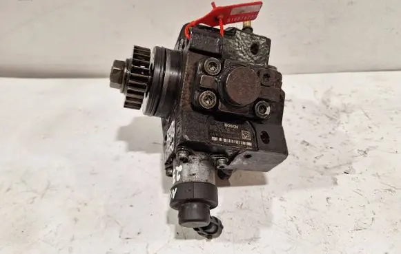 Renault Trafic II (X83) Fuel injection high pressure pump 0445010205