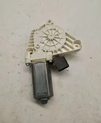 Mercedes-Benz S AMG W222 Front door window regulator motor A55383110