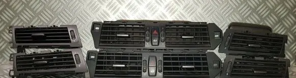 BMW 5 E60 E61 Dashboard side air vent grill/cover trim 6910734