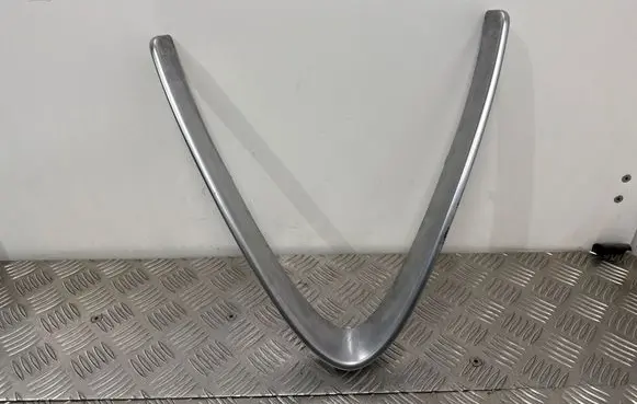 Alfa Romeo Giulia Front bumper splitter molding 13051936