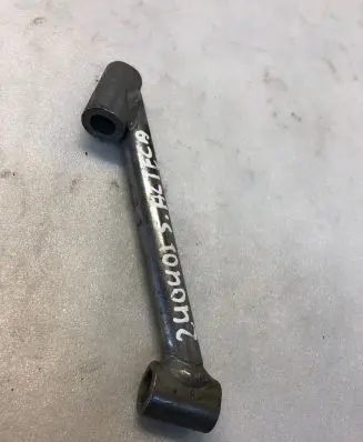 Seat Ateca Other engine part 04l129723a