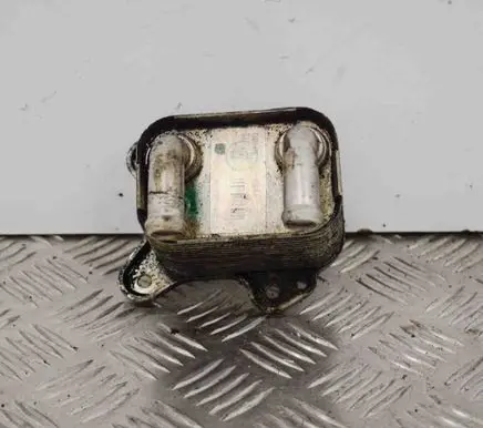 Engine oil radiator