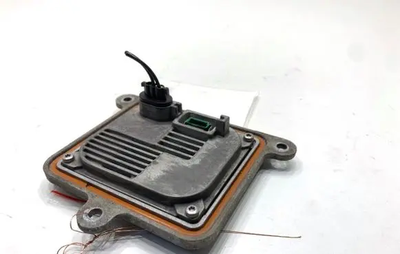 Jaguar XF Voltage converter/converter module A71154400DG