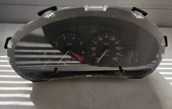 Peugeot 206 Speedometer (instrument cluster) 9645096880 000646802 XF24X362