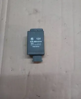 Skoda Fabia Mk2 (5J) Other relay 5J0959631A