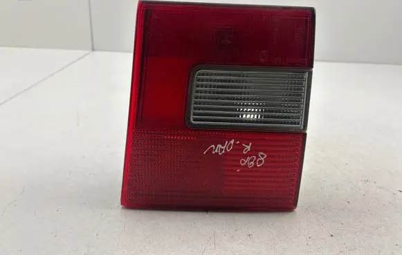 Peugeot 806 Tailgate rear/tail lights E23007