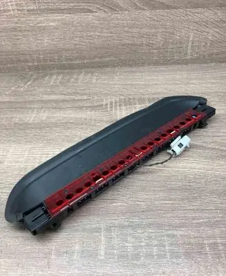BMW 3 E90 E91 Third/center stoplight 022408 TH155 DOTSAEU307