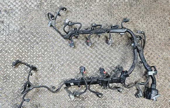 Jeep Grand Cherokee WL Fuel injector wires 68417572AB