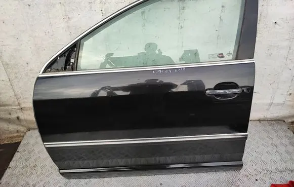 Volkswagen Phaeton Front door