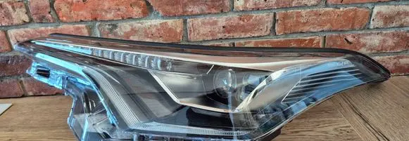 Toyota C-HR I Headlight/headlamp 81170F434000