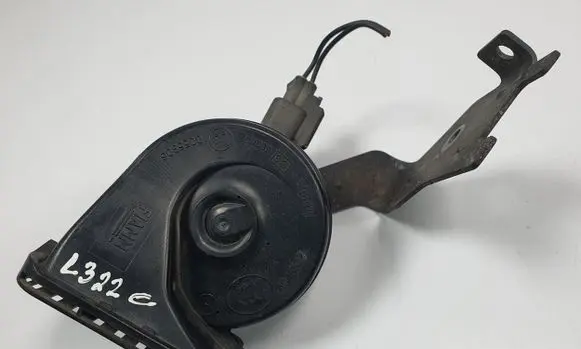 Land Rover Range Rover L322 Horn signal AH42-13801-AA