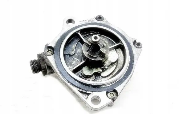 Opel Kadett D Vacuum pump 7826305159