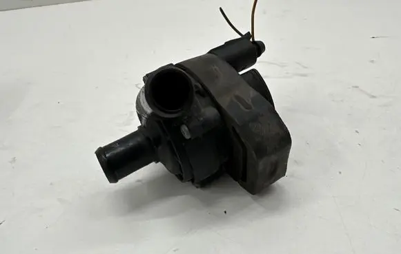 Mercedes-Benz E W212 Electric auxiliary coolant/water pump A2118350028