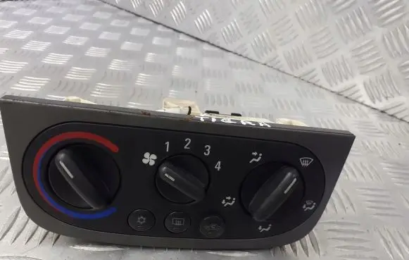 Opel Tigra B Interior fan control switch 