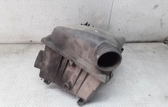Mercedes-Benz Vito Viano W638 Air filter box