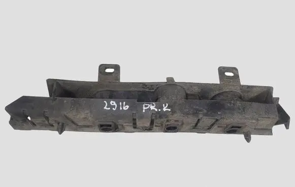 Citroen C5 Front bumper mounting bracket 9681058980