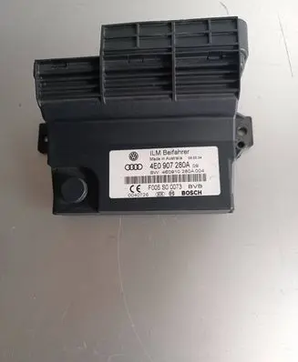 Audi A8 S8 D3 4E Other control units/modules 4E0907280A F005S00073 4E0910280A