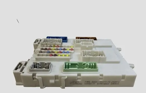 Ford C-MAX II Fuse module 519416560