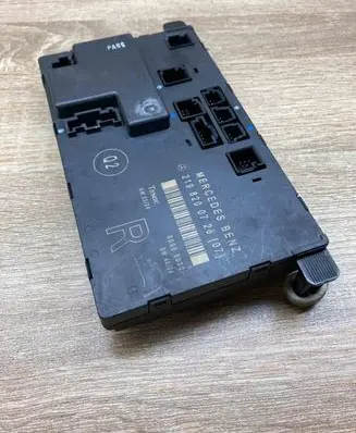 Mercedes-Benz CLS C219 Comfort/convenience module 2198200726 00005030