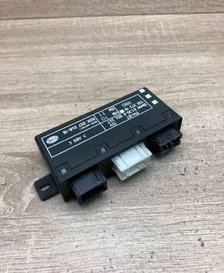 BMW 7 E38 Door control unit/module 6904247 5DK00704816 Used