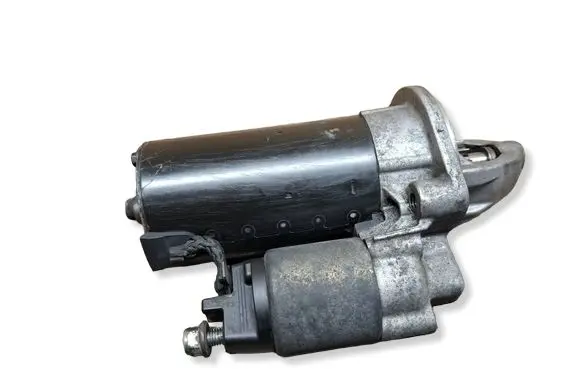 Mercedes-Benz E W211 Starter motor A0061512501 0001115047