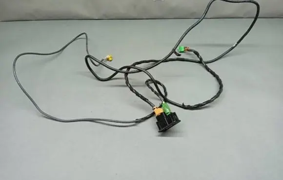 Volkswagen Golf VII EUR ISO radio connector 5G0035222A