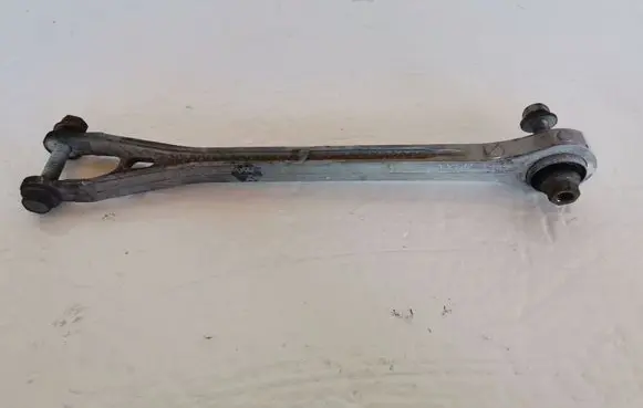 Dodge Challenger Rear upper control arm/wishbone