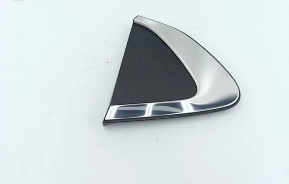 Subaru Legacy VII Fender end trim 65240AN000