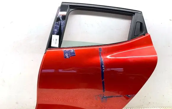 Renault Clio IV Rear door