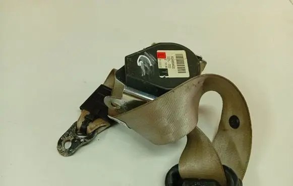 Audi Q7 4L Rear seatbelt 606785300C