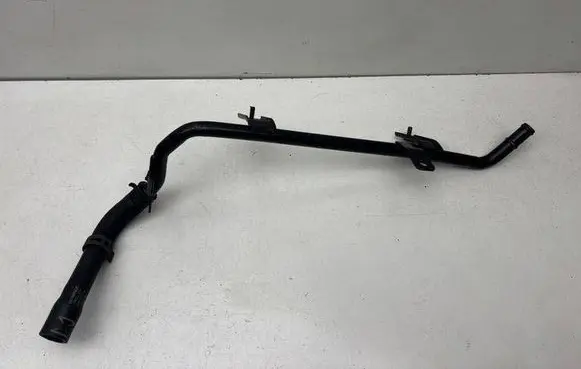 Audi Q7 4L Engine coolant pipe/hose 7L6121065K