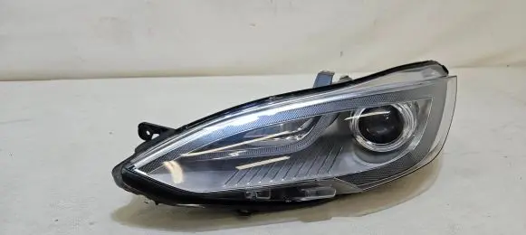 Tesla Model S Headlight/headlamp 600591000c