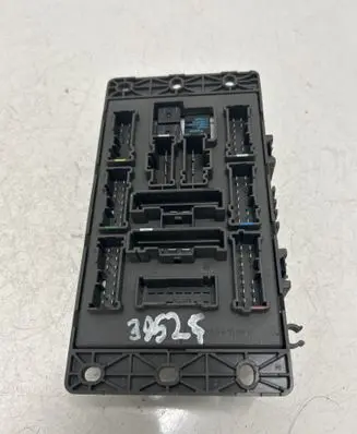 Mini One - Cooper R50 - 53 Fuse box set 518030507 184321290503 6906600