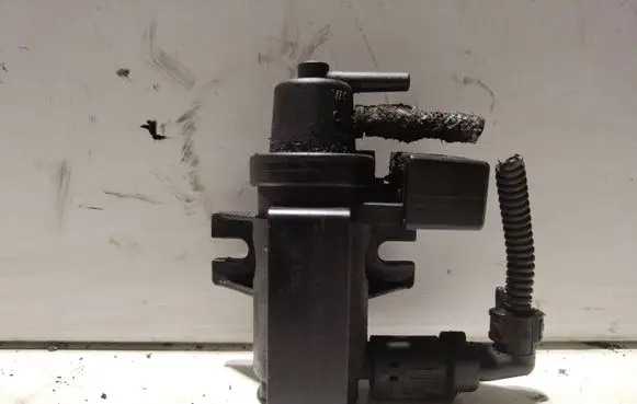 Valve vacuum
