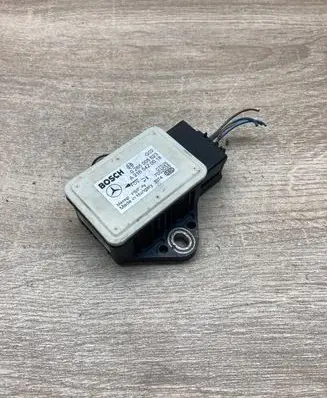 Mercedes-Benz E W211 ESP acceleration yaw rate sensor A2165420018 0265005623
