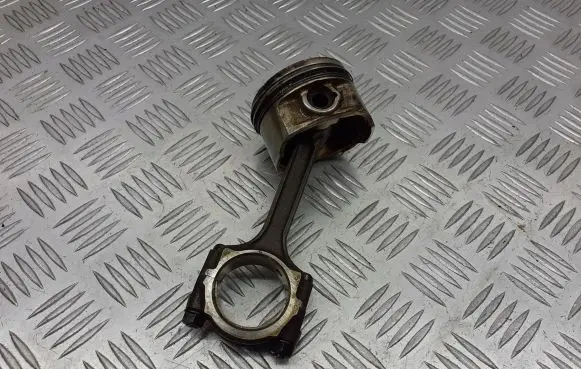 Chevrolet Aveo Piston with connecting rod