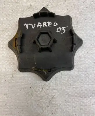 Volkswagen Touareg I Spare wheel bolt 7L0601347A