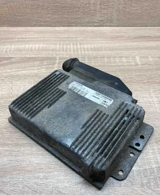 Renault Espace - Grand espace V Engine control unit/module ECU HOM7700868188 S113717119C 7700105153