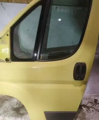 Peugeot Boxer Front door geltonos
