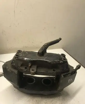 Mercedes-Benz S W220 Front brake caliper 20704703