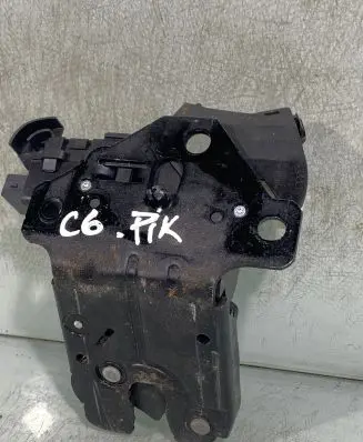 Audi A6 S6 C6 4F Tailgate/trunk/boot lock/catch/latch 8p4827505c